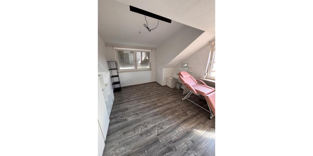 Etagenwohnung Sandhausen - 2 Zimmer, 60 m&sup2;, 970&euro; | Angebot:25993644