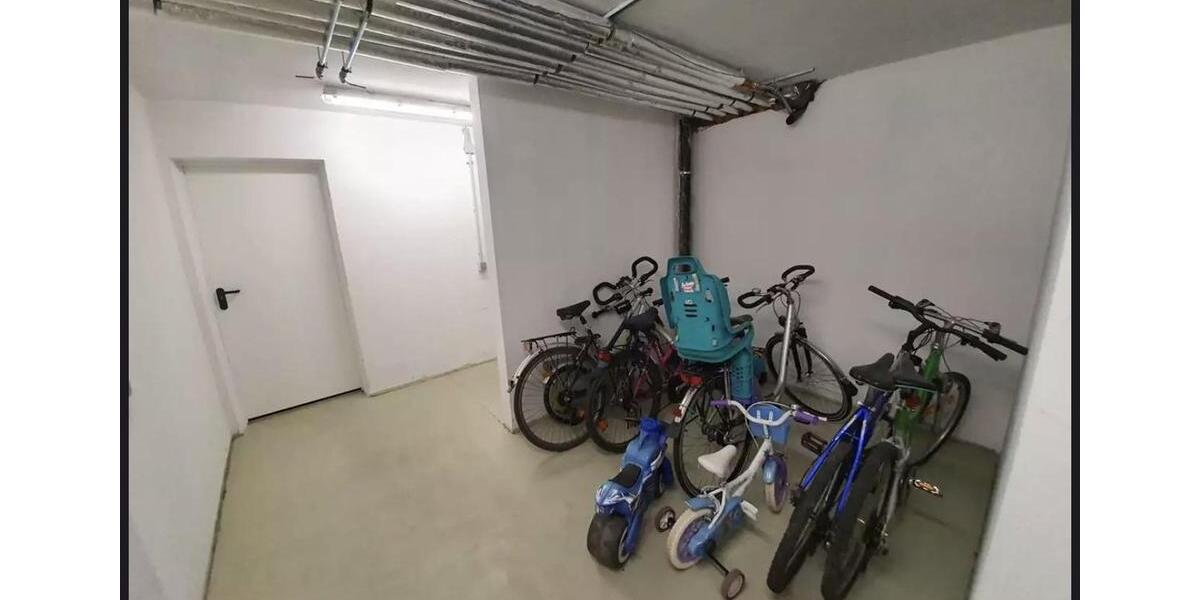 Dachgeschoßwohnung Bad Rappenau - 4 Zimmer, 125 m&sup2;, 1.350&euro; | Angebot:26416215