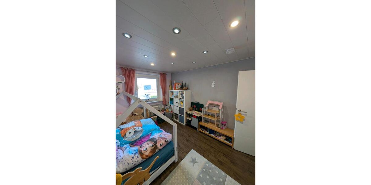 Etagenwohnung Sinsheim - 4.5 Zimmer, 111 m&sup2;, 329.000&euro; | Angebot:25422594