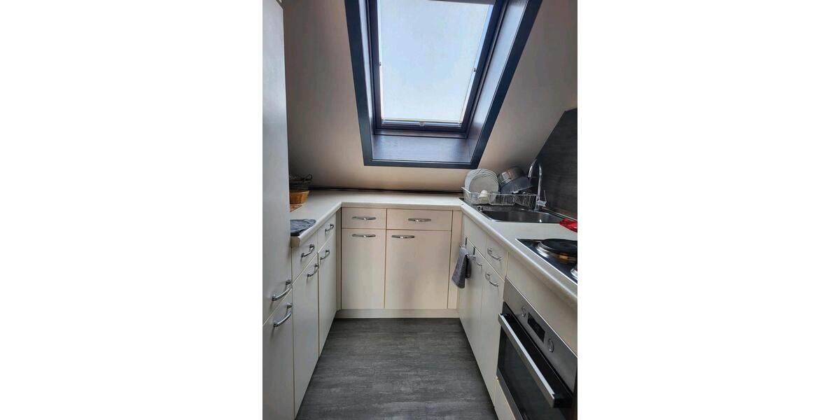 Dachgeschoßwohnung Heilbronn Horkheim - 2 Zimmer, 45 m&sup2;, 650&euro; | Angebot:25960826