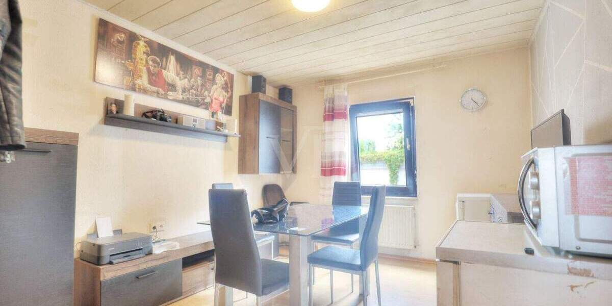 Mehrfamilienhaus, Wohnhaus Heilbronn / Böckingen Böckingen - 9 Zimmer, 160 m&sup2;, 385.000&euro; | Angebot:25775712