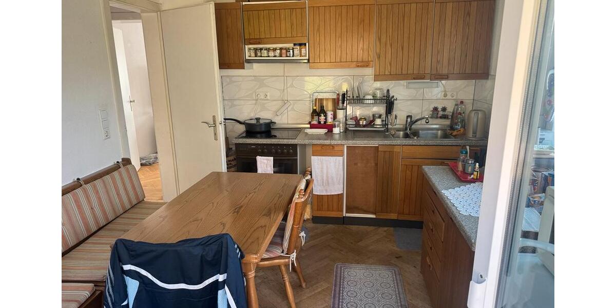 Etagenwohnung Mühlacker - 3 Zimmer, 90 m&sup2;, 850&euro; | Angebot:25903884