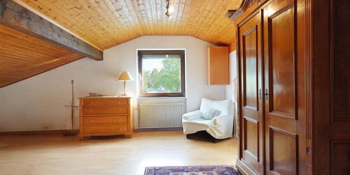 Doppelhaushälfte Leimen - 7 Zimmer, 207 m&sup2;, 699.000&euro; | Angebot:25706294