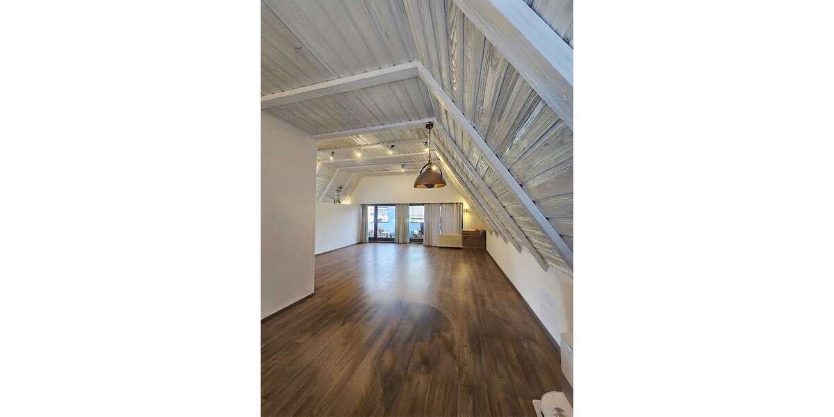 Etagenwohnung Leimen - 2.5 Zimmer, 132 m&sup2;, 1.050&euro; | Angebot:27130214
