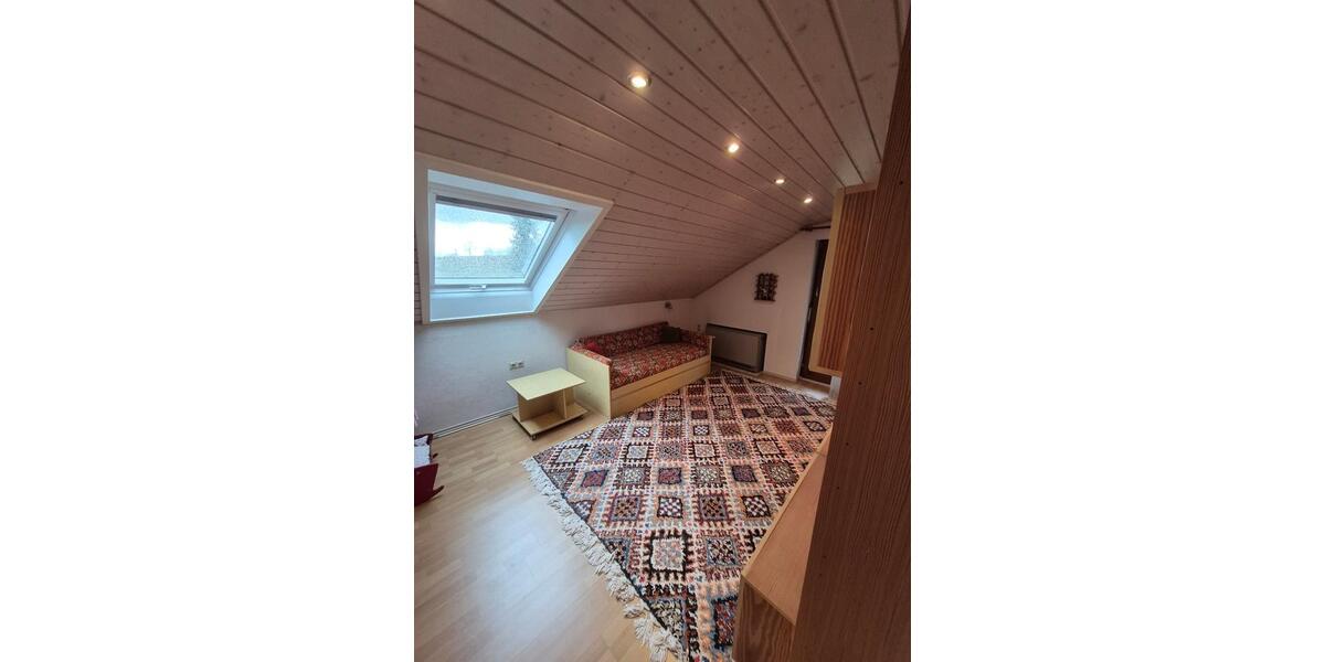 Einfamilienhaus Walzbachtal - 9 Zimmer, 285 m&sup2;, 600.000&euro; | Angebot:26039472