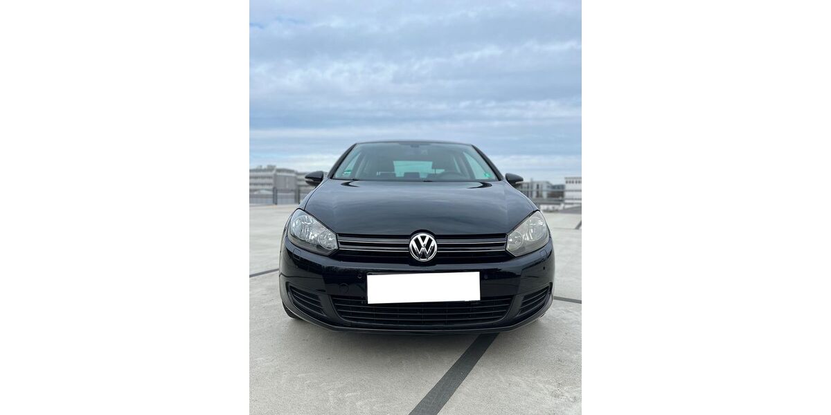 VW Golf 162.000 km 5.600 &euro; Sankt Leon-Rot 68789