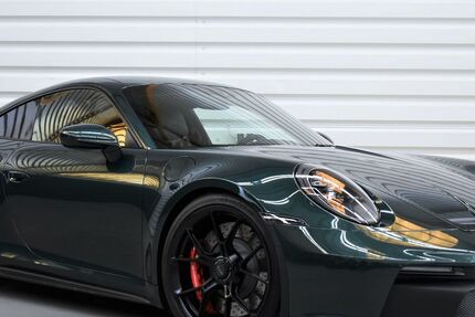Porsche 992 1.950 km 204.992 &euro; Forst 76694