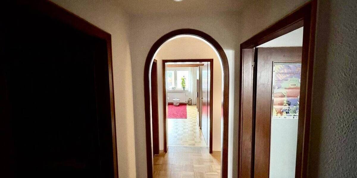 Etagenwohnung Bretten - 4 Zimmer, 98 m&sup2;, 320.000&euro; | Angebot:25706283