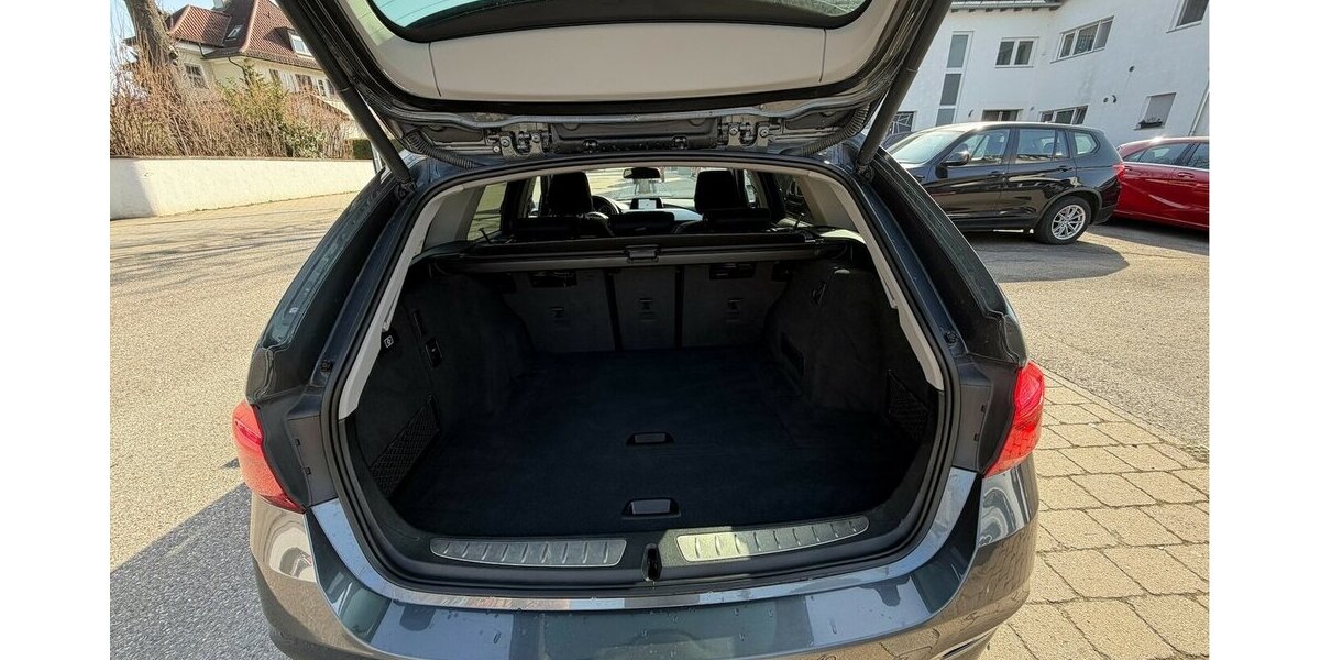 BMW 320d Advantage Navi 1. Hand 157.000 km 13.490 &euro; Neckarsulm 74172