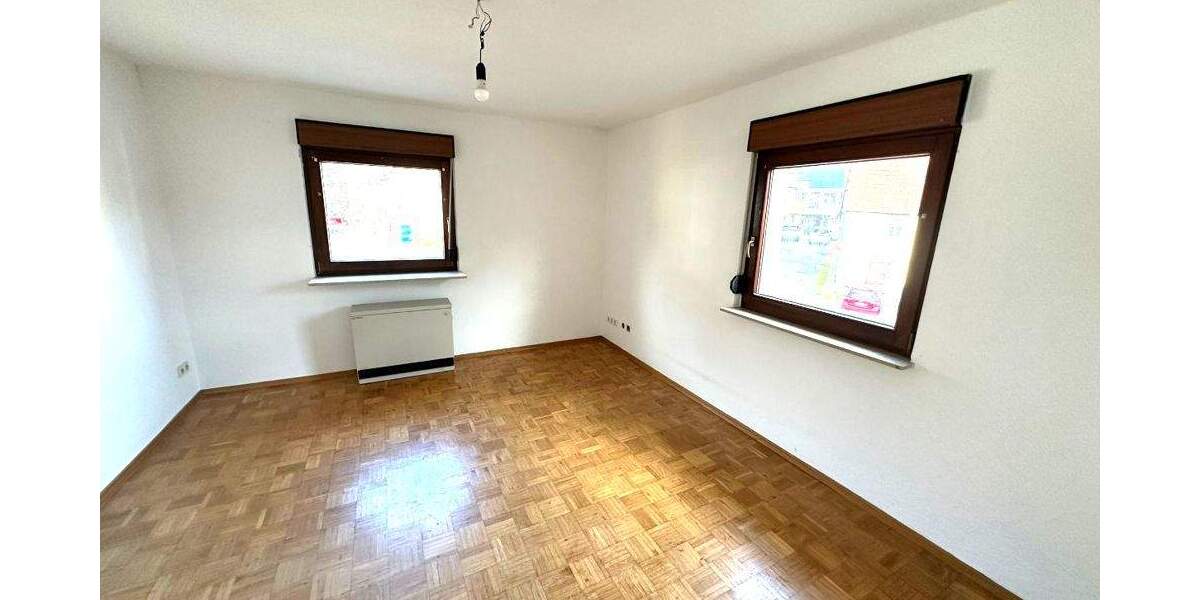 Einfamilienhaus Lobbach / Waldwimmersbach Waldwimmersbach - 9 Zimmer, 200 m&sup2;, 299.000&euro; | Angebot:25693260