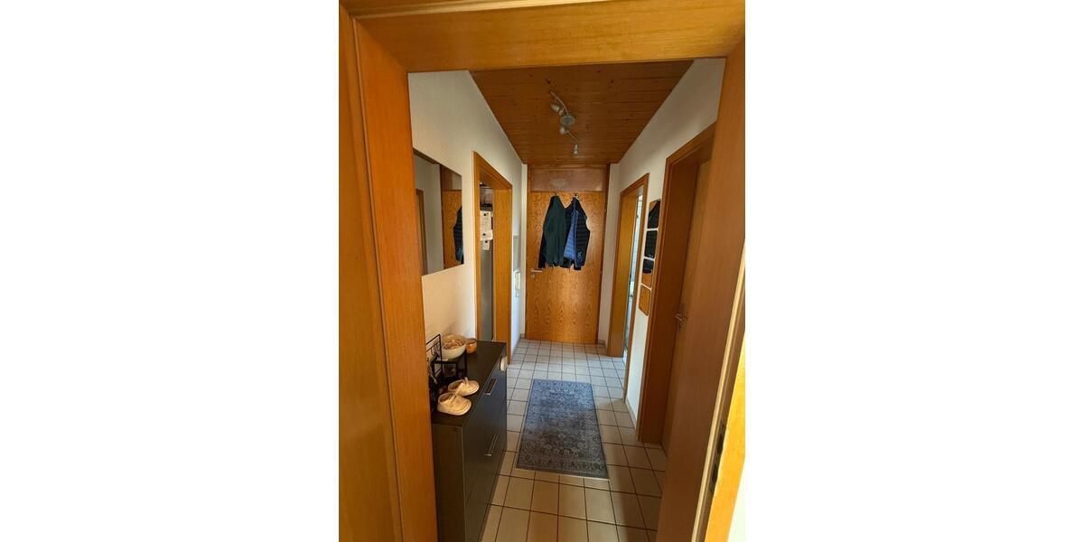 Dachgeschoßwohnung Brackenheim - 2.5 Zimmer, 53 m&sup2;, 700&euro; | Angebot:25792737