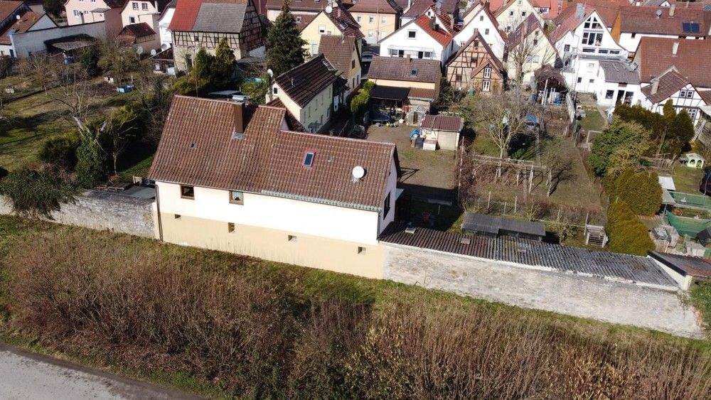 Einfamilienhaus Bad Wimpfen - 3 Zimmer, 92 m&sup2;, 149.900&euro; | Angebot:25745395
