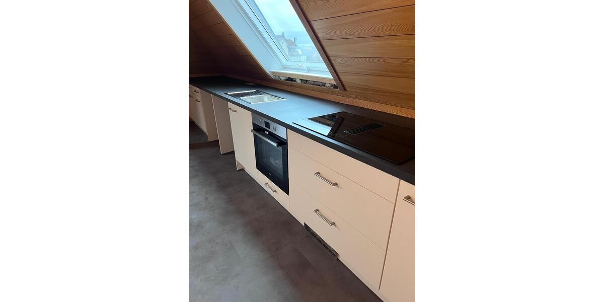 Dachgeschoßwohnung Bad Friedrichshall - 2 Zimmer, 50 m&sup2;, 900&euro; | Angebot:25208348