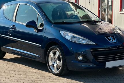 Peugeot 207 70.000 km 1.200 &euro; Bruchsal-Helmsheim 76646