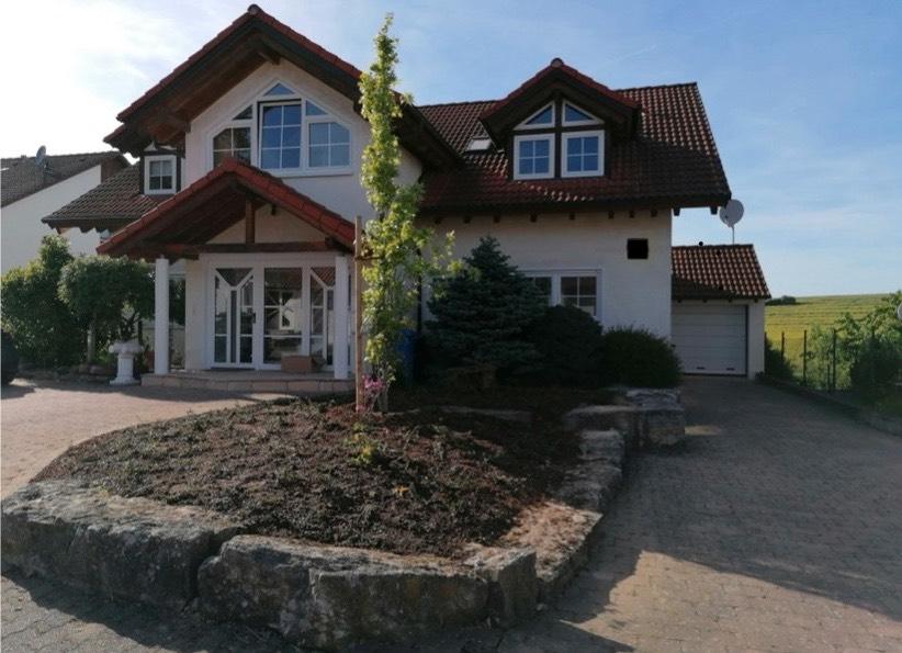 Mehrfamilienhaus, Wohnhaus Bad Rappenau - 6 Zimmer, 207 m&sup2;, 640.000&euro; | Angebot:24811540