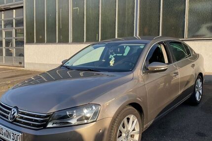 VW Passat 84.600 km 9.999 &euro; Aglasterhausen 74858