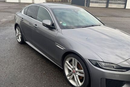 Jaguar XE 75.500 km 22.680 &euro; Heilbronn 74072
