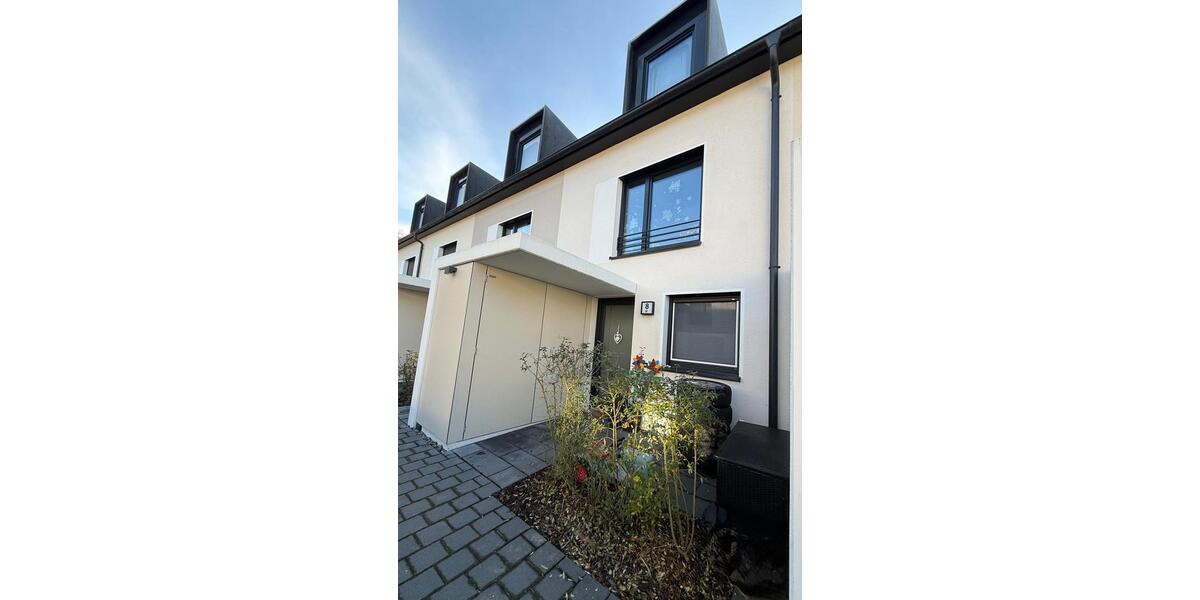 Reihenhaus Sinsheim - 5 Zimmer, 145 m&sup2;, 1.800&euro; | Angebot:23808594