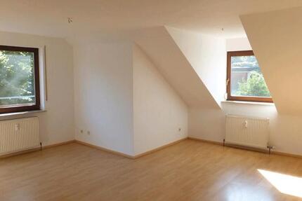 Wohnung Bad Friedrichshall - 2 Zimmer, 66 m&sup2;, 950&euro; | Angebot:25908026