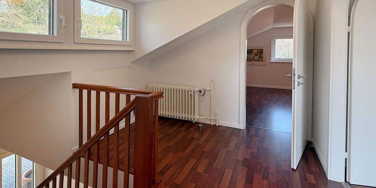 Einfamilienhaus Leimen - 5 Zimmer, 143 m&sup2;, 695.000&euro; | Angebot:25733939