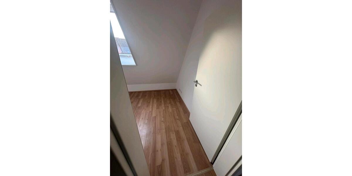 Maisonettenwohnung Eppingen - 5 Zimmer, 116 m&sup2;, 1.150&euro; | Angebot:25452009