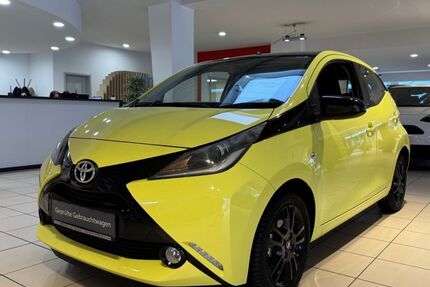 Toyota Aygo (X) 136.677 km 6.900 &euro; Bruchsal 76646