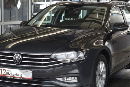 VW Passat Variant 114.106 km 21.899 &euro; Bad Friedrichshall 74177