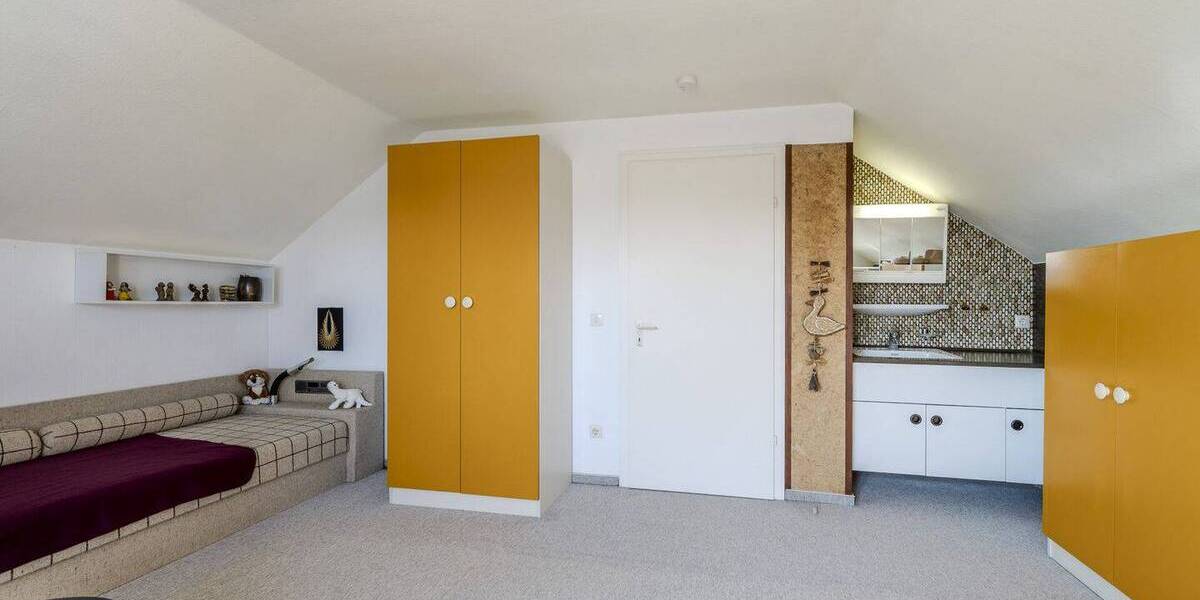 Mehrfamilienhaus, Wohnhaus HN-Neckargartach Neckargartach - 8 Zimmer, 184 m&sup2;, 595.000&euro; | Angebot:26038009