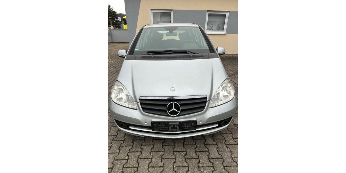 Mercedes-Benz A 160 128.525 km 4.450 &euro; Massenbachhausen 74252