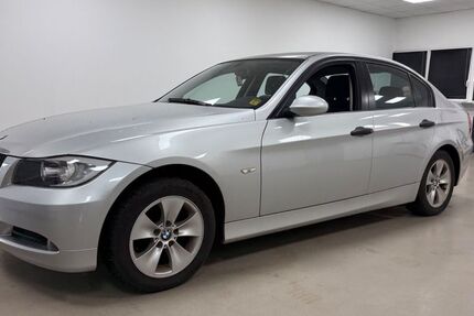 BMW 318 124.850 km 2.990 &euro; Sandhausen ( bei Heidelberg ) 69207