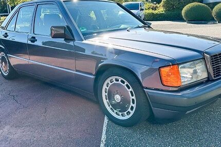 Mercedes-Benz 190 236.300 km 7.550 &euro; Bietigheim bissingen 74321