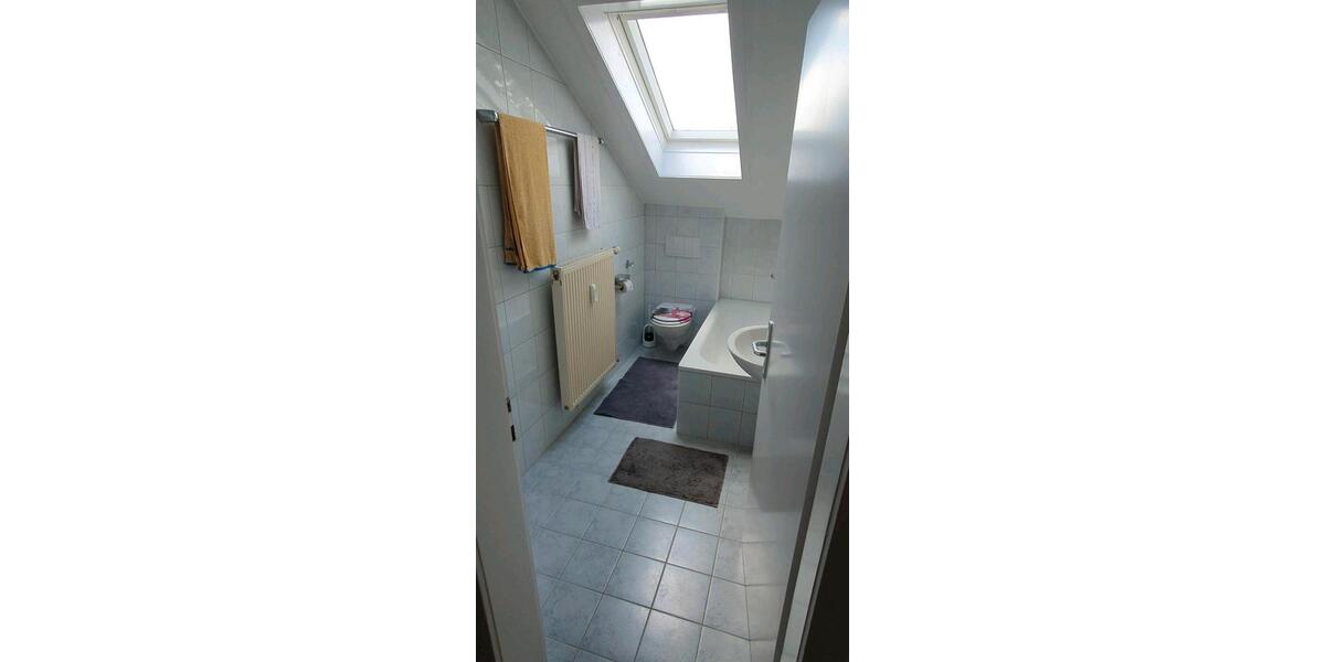 Etagenwohnung Bruchsal - 2.5 Zimmer, 63 m&sup2;, 176.000&euro; | Angebot:25783678