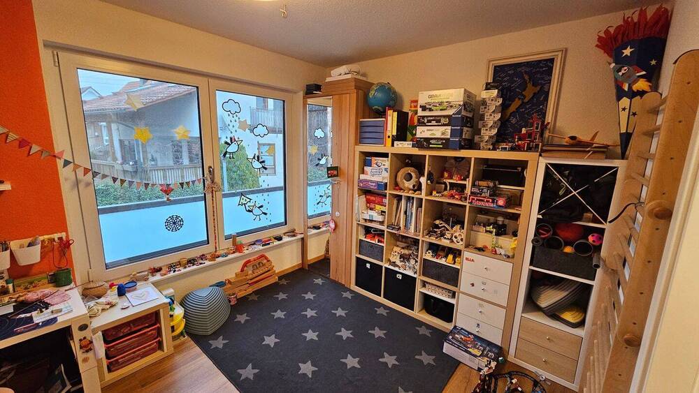 Etagenwohnung Sersheim - 3 Zimmer, 77 m&sup2;, 399.000&euro; | Angebot:25939098