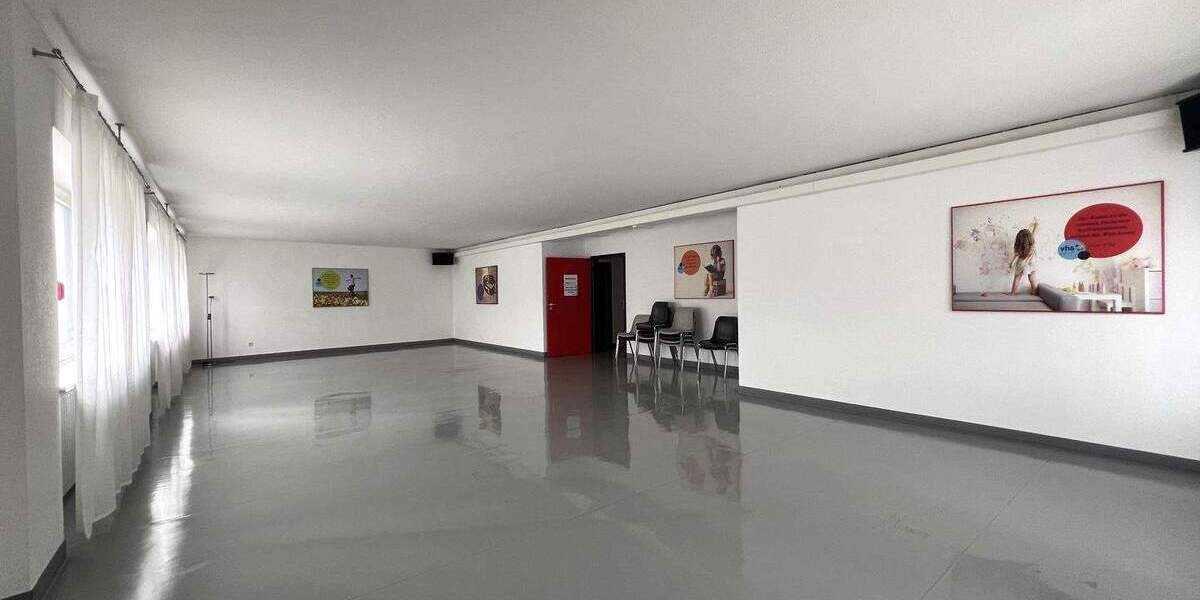 Etagenwohnung Bretten - 9 Zimmer, 253 m&sup2;, 699.000&euro; | Angebot:25706281