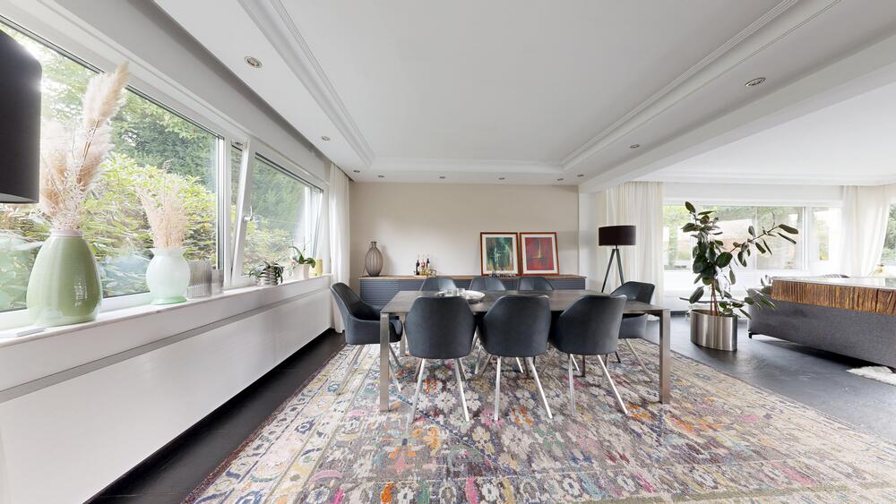 Exklusives, großes Einfamilienhaus in guter und ruhiger Ortsrand-Lage - Einfamilienhaus Eisingen | Angebot:22457254