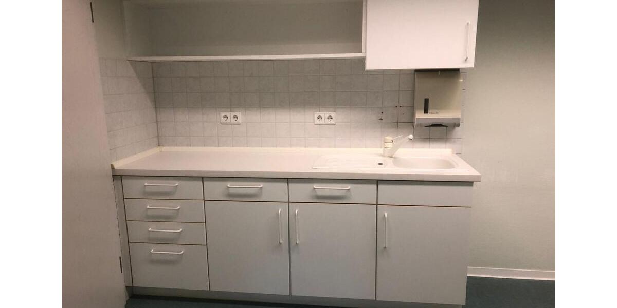 Gewerbeobjekt Besigheim - 1.400&euro; | Angebot:25094816