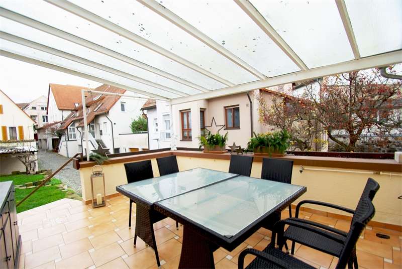 Etagenwohnung Vaihingen - 4 Zimmer, 111 m&sup2;, 363.000&euro; | Angebot:25448081