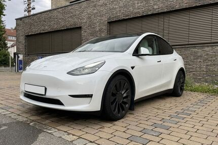 Tesla Model Y 30.000 km 42.500 &euro; Nordheim 74226