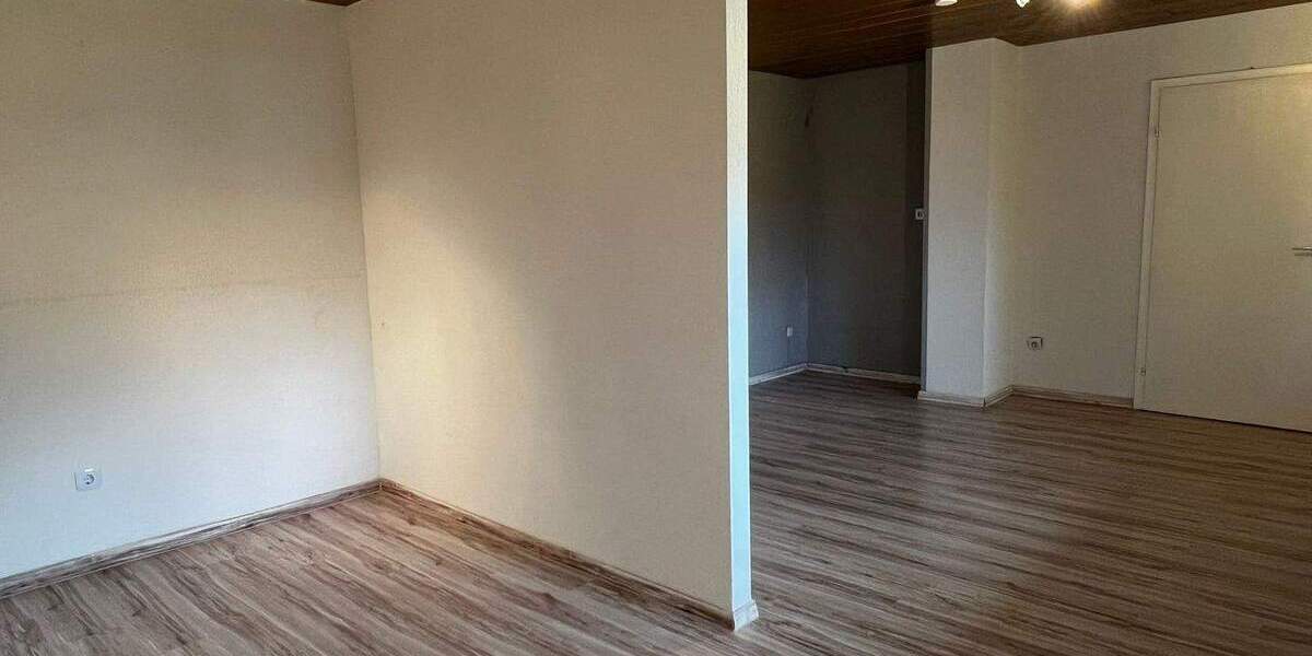 Mehrfamilienhaus, Wohnhaus Eisingen - 5 Zimmer, 151 m&sup2;, 399.000&euro; | Angebot:25708113