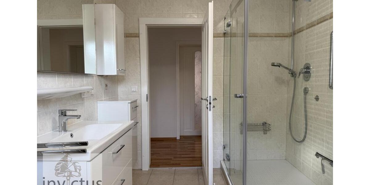 Etagenwohnung Bad Wimpfen - 2.5 Zimmer, 88 m&sup2;, 990&euro; | Angebot:24625247