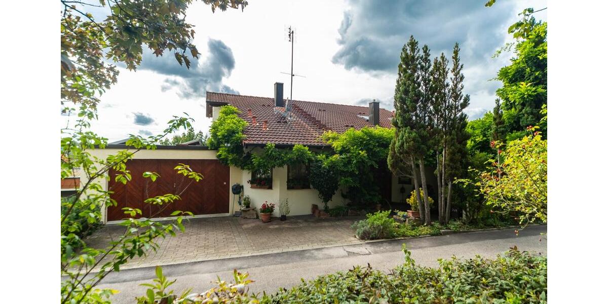 Etagenwohnung Neckarwestheim - 2 Zimmer, 62 m&sup2;, 980&euro; | Angebot:25280210