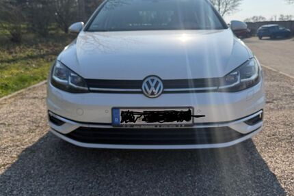 VW Golf 93.000 km 13.800 &euro; Östringen 76684