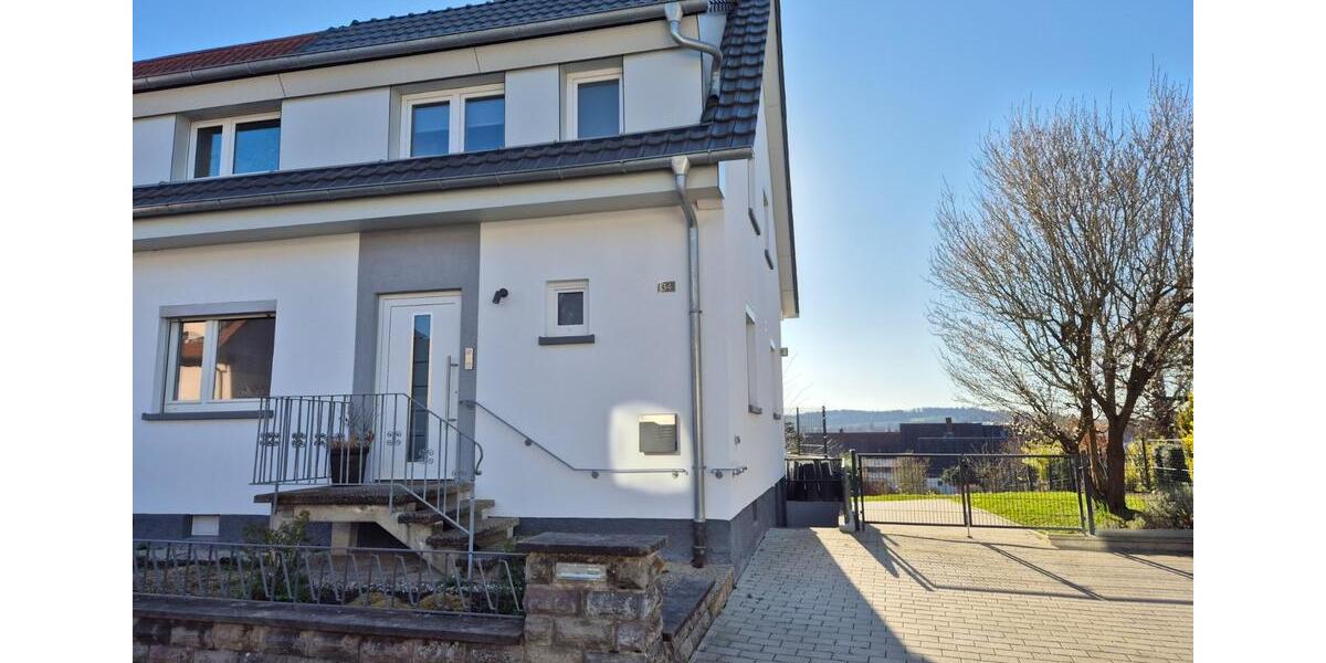 Doppelhaushälfte Bretten - 5 Zimmer, 90 m&sup2;, 445.000&euro; | Angebot:25063292
