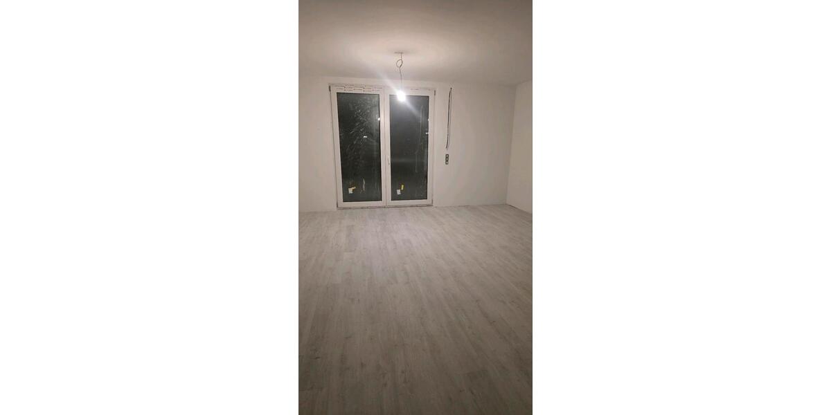 Etagenwohnung Haßmersheim - 3 Zimmer, 99 m&sup2;, 1.350&euro; | Angebot:25977692