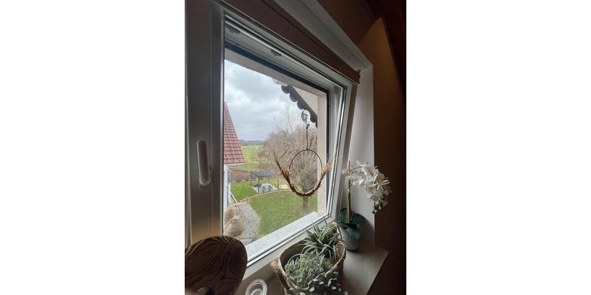 Dachgeschoßwohnung Ubstadt-Weiher Weiher - 4 Zimmer, 100 m&sup2;, 1.350&euro; | Angebot:24295262