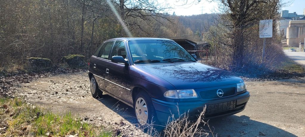 Opel Astra 141.700 km 1.800 &euro; Hassmersheim 74855