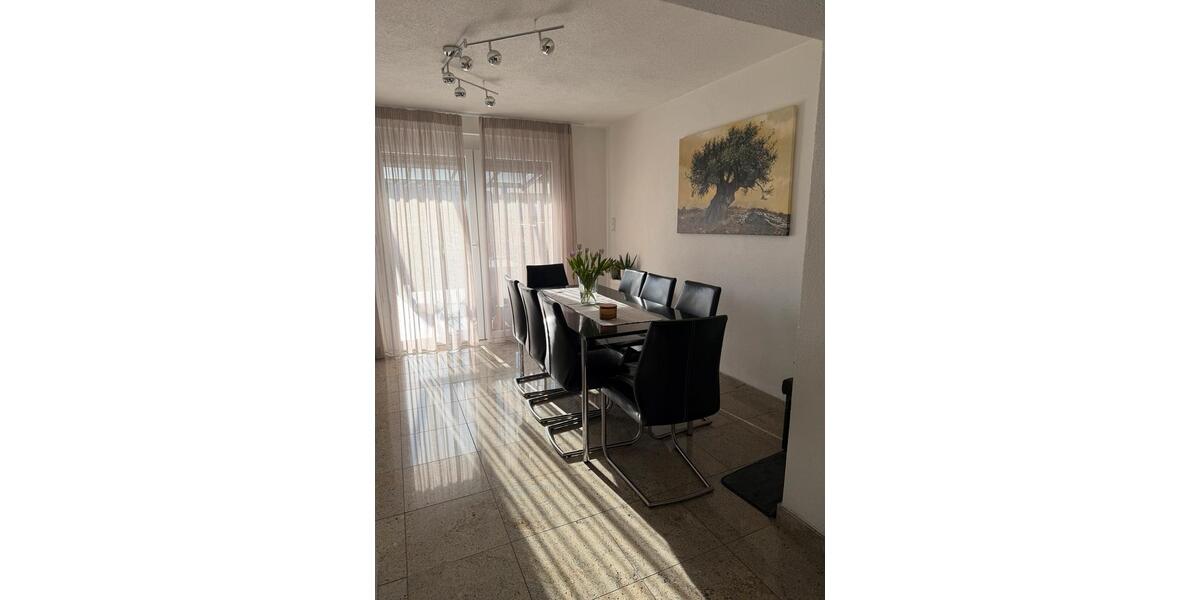 Reihenhaus Neckarsulm - 6 Zimmer, 120 m&sup2;, 499.000&euro; | Angebot:25995315