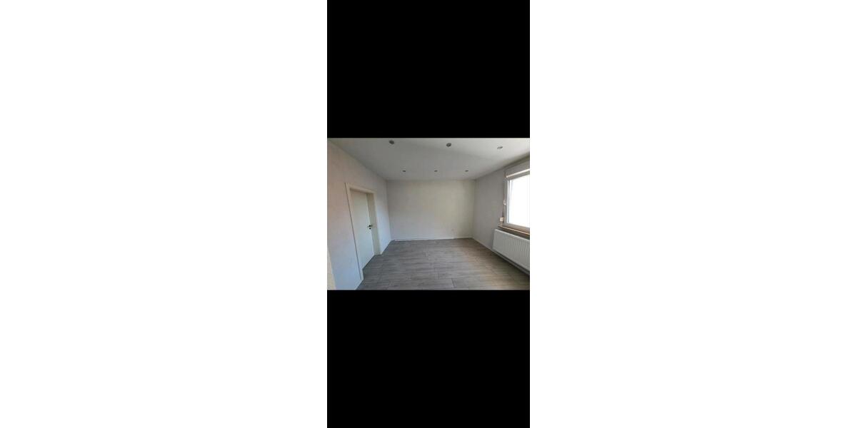 Etagenwohnung Bruchsal - 3 Zimmer, 55 m&sup2;, 900&euro; | Angebot:25532470