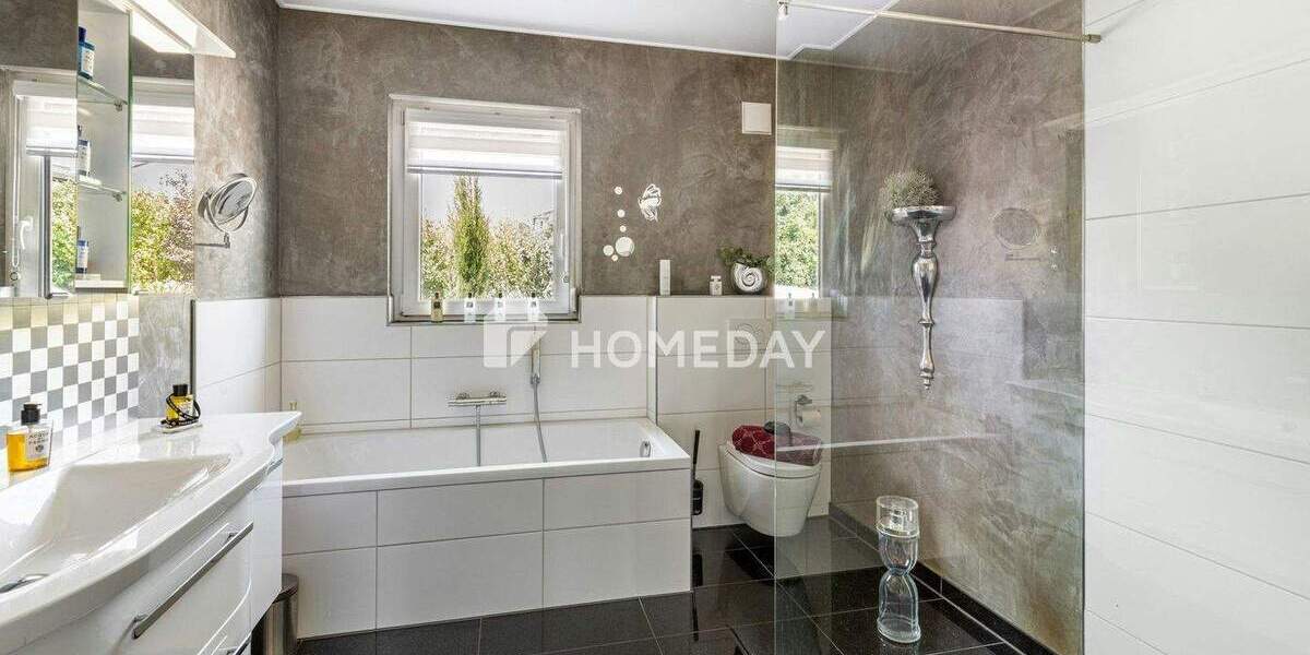 Bungalow Zuzenhausen - 4 Zimmer, 108 m&sup2;, 698.000&euro; | Angebot:25694082