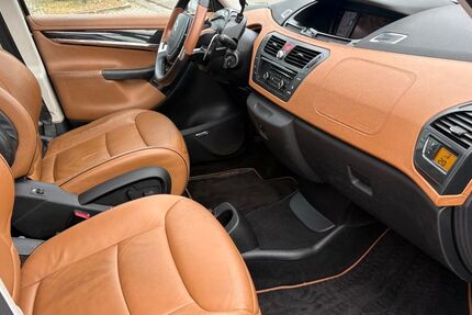 Citroen Grand C4 Picasso / SpaceTourer 197.000 km 5.999 &euro; Bruchsal 76646